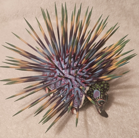 Hand Crafted Oaxacan Mexican Large Alebrije Wood Porcupine Colorful  Beautiful - Picture 2 of 6